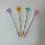 Caneta Fofa Coração Colorido Importados