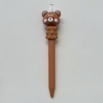 Caneta Fofa Massageadora Urso - Importados - Imagem 2