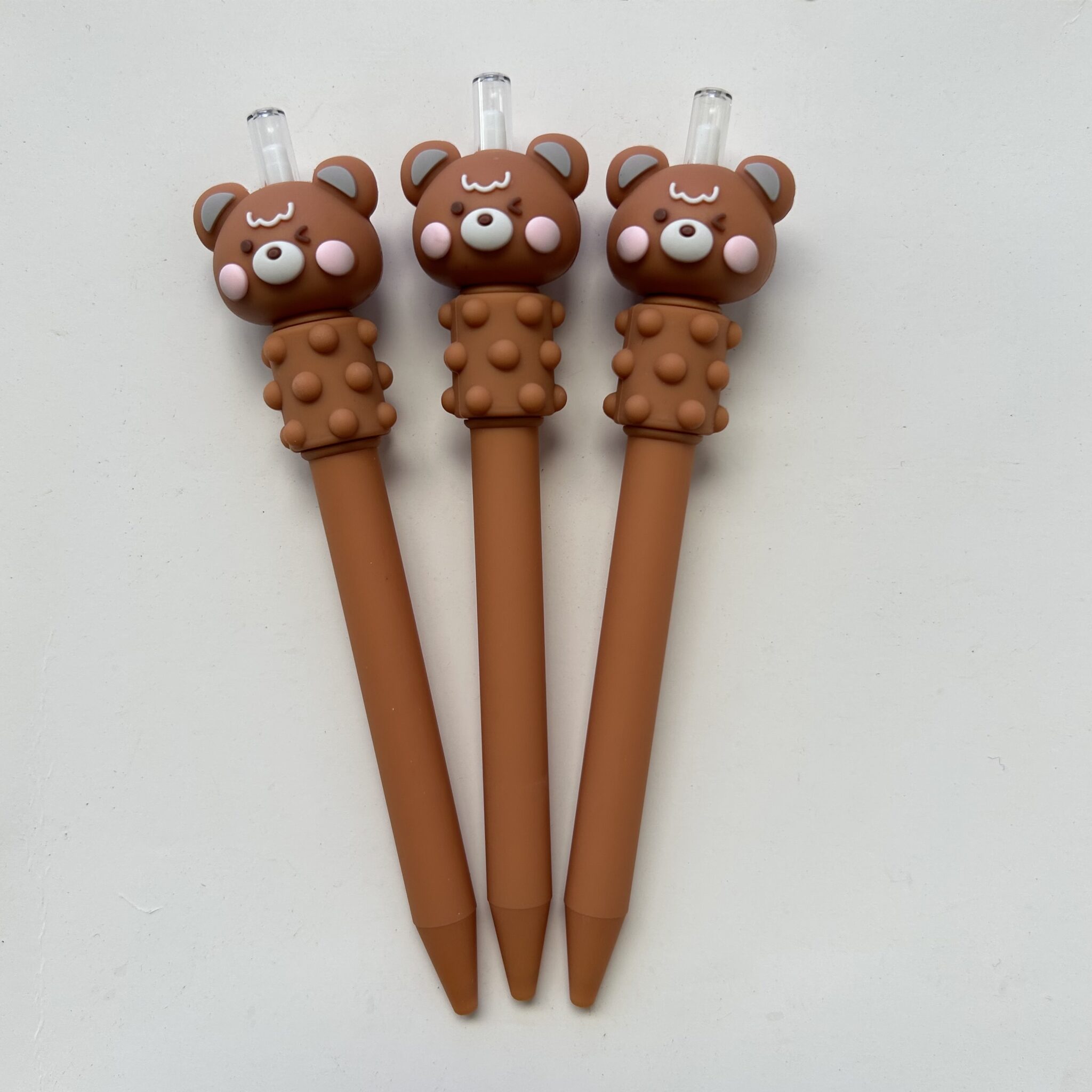 IMG-0360.jpg Caneta Fofa Massageadora Urso - Importados - Imagem 1